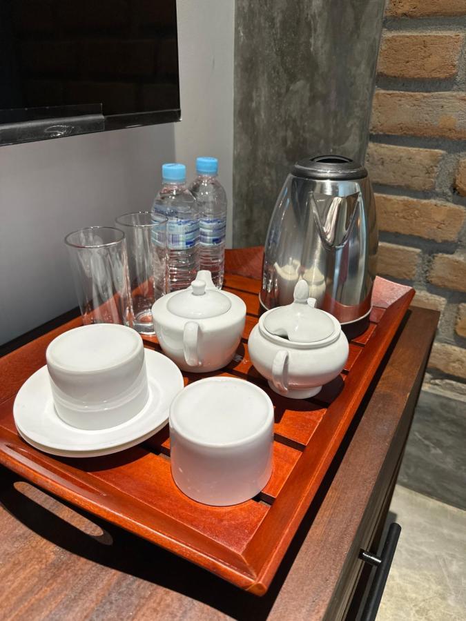 Ami Mirissa Hotel ภายนอก รูปภาพ