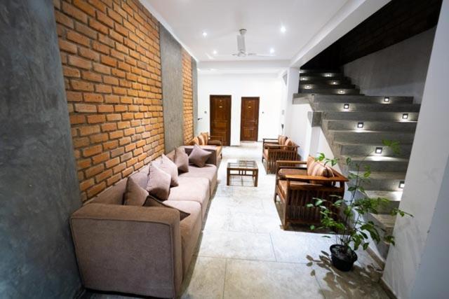 Ami Mirissa Hotel ภายนอก รูปภาพ