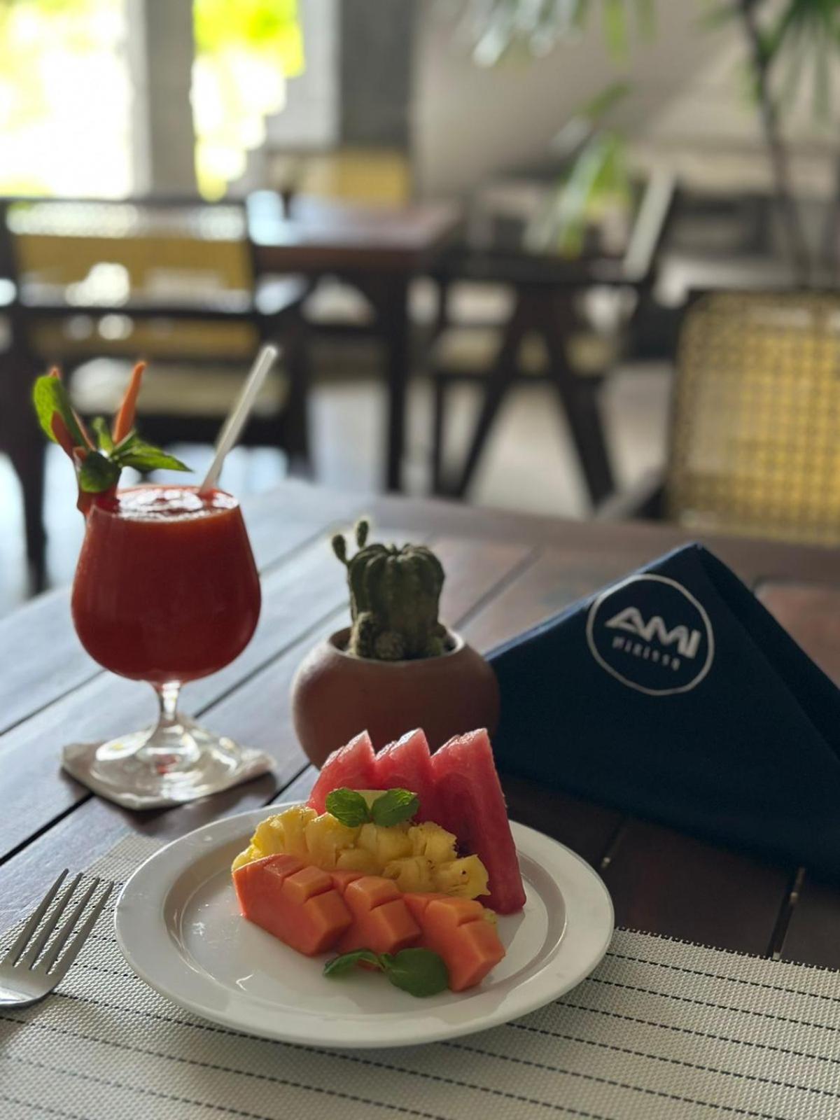 Ami Mirissa Hotel ภายนอก รูปภาพ
